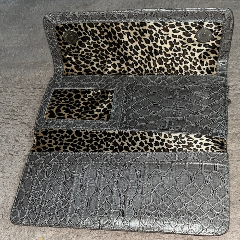 Unlisted by Kenneth Cole Production Silver Snake Print Tri-Fold Wallet - Picture 3 of 6